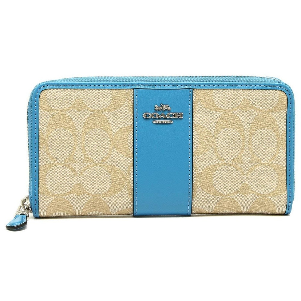 COACH NWT Accordion Zip Wallet In Signature
